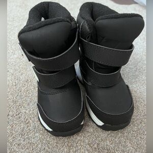 Wonder Nation Toddler & Kids Winter Boots Size 7 Black Lightly Used
